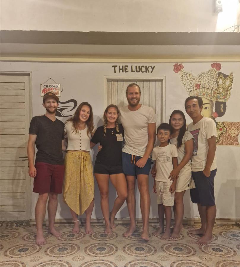 נוסה-למבונגן The Lucky Cottage מראה חיצוני תמונה